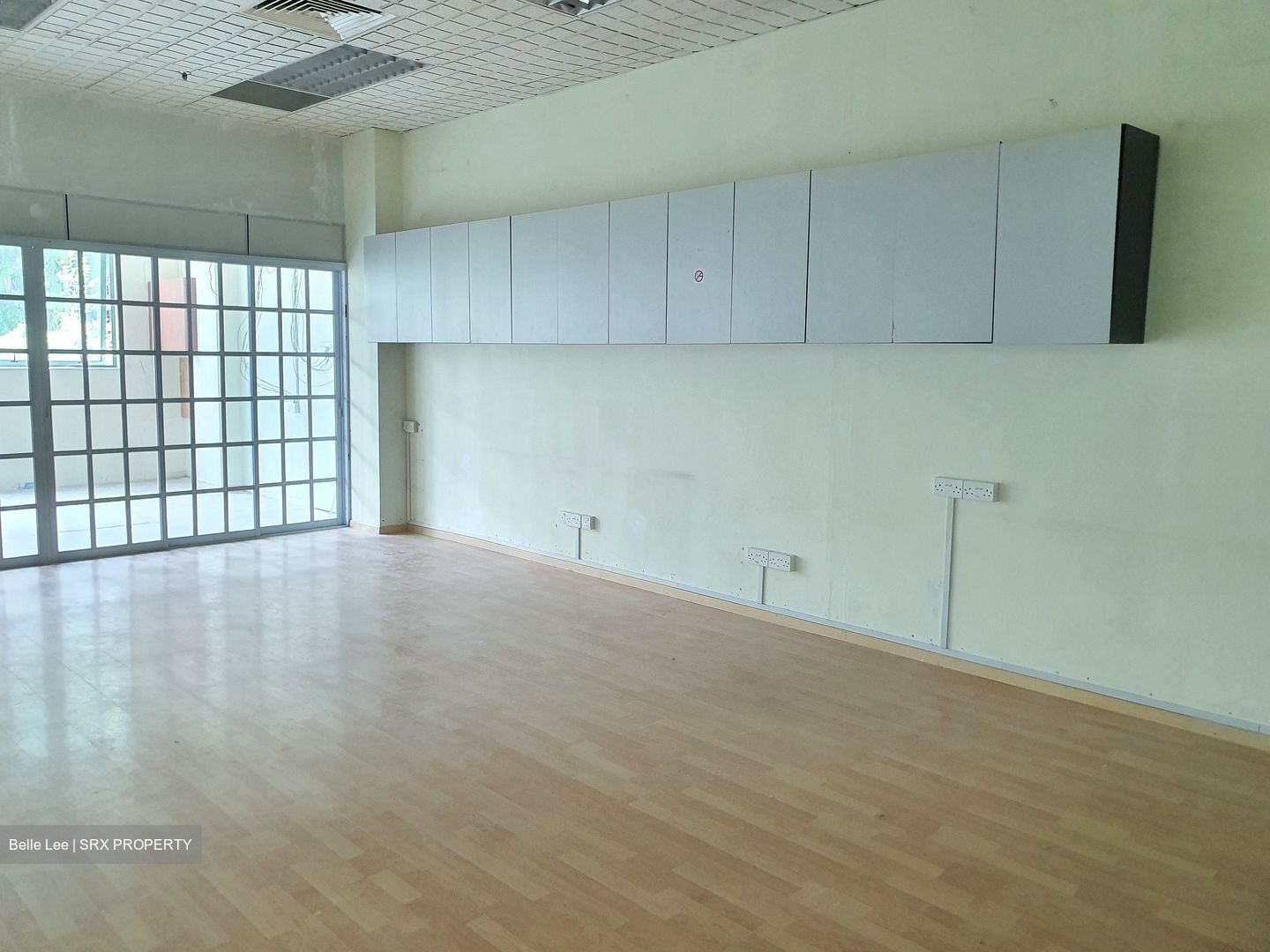 Highland Centre (D19), Office #490574761